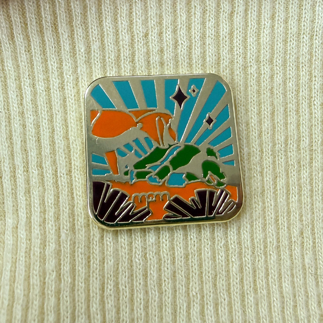 Hell Creek Dinos Pin