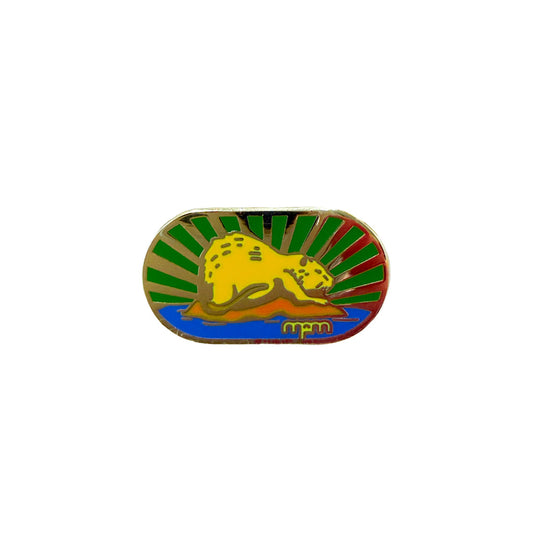 Diorama-Rama Muskrats Pin